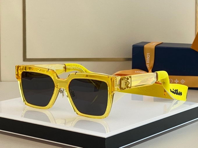 Louis Vuitton Sunglasses ID:20230516-138